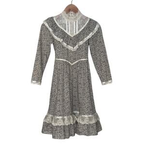VINTAGE GUNNE SAX FLORAL Cotton Embroided lace dress Girl size 12